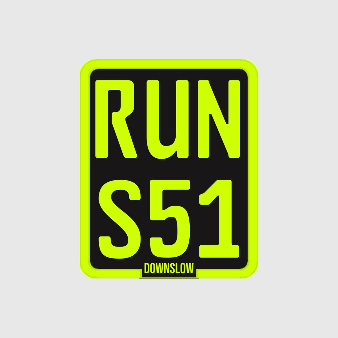 RUN S51 Slap on Kennzeichen Schwarz/Neongelb