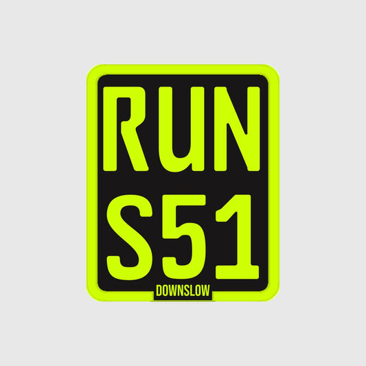 RUN S51 Slap on Kennzeichen Schwarz/Neongelb